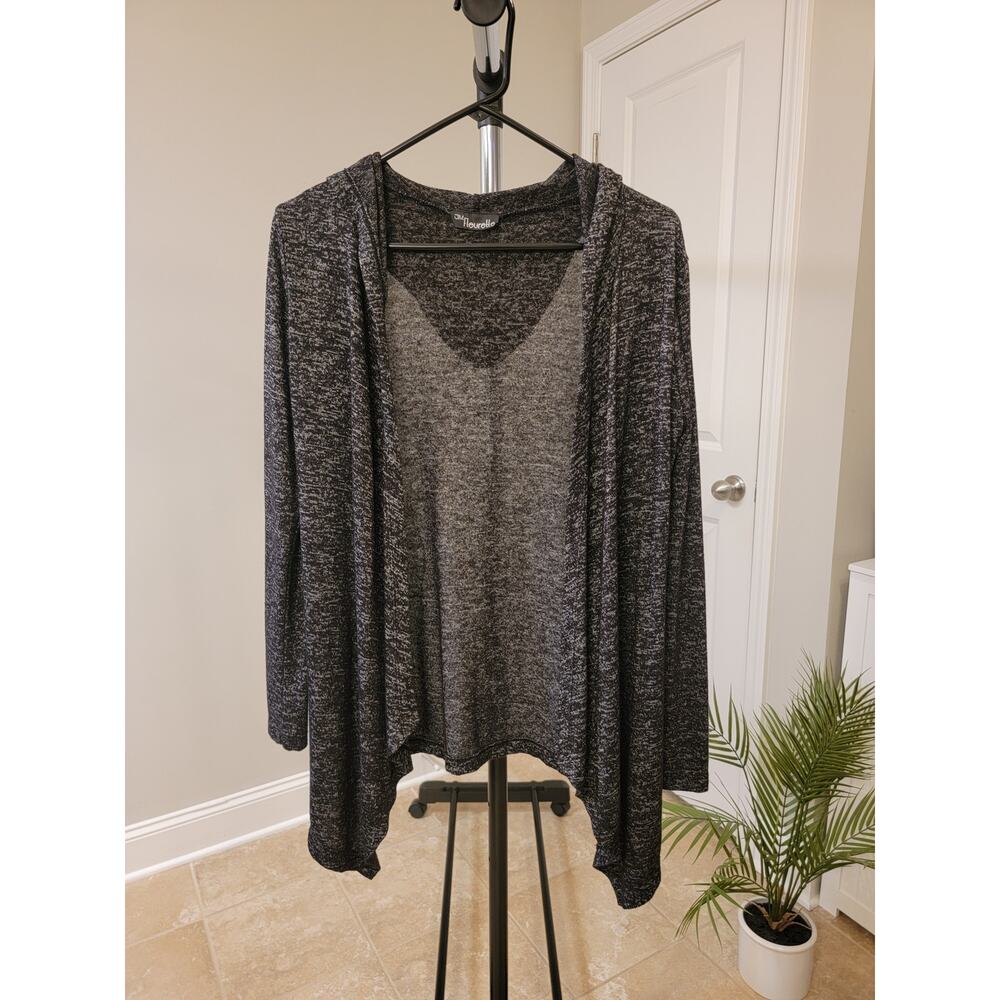 J.M. Fleurette Cardigan size small

Length 26"